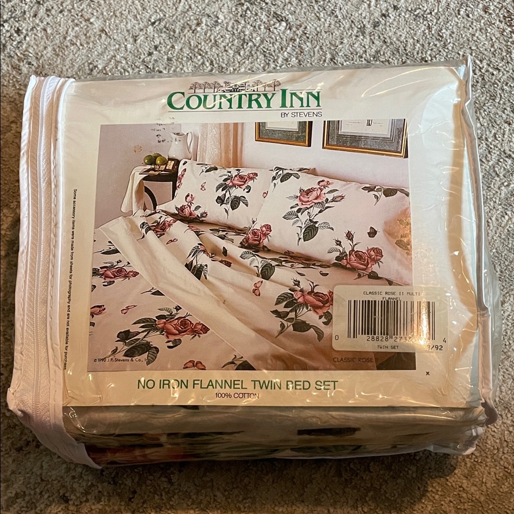 Country Inn by Stevens Floral Twin Bed Set